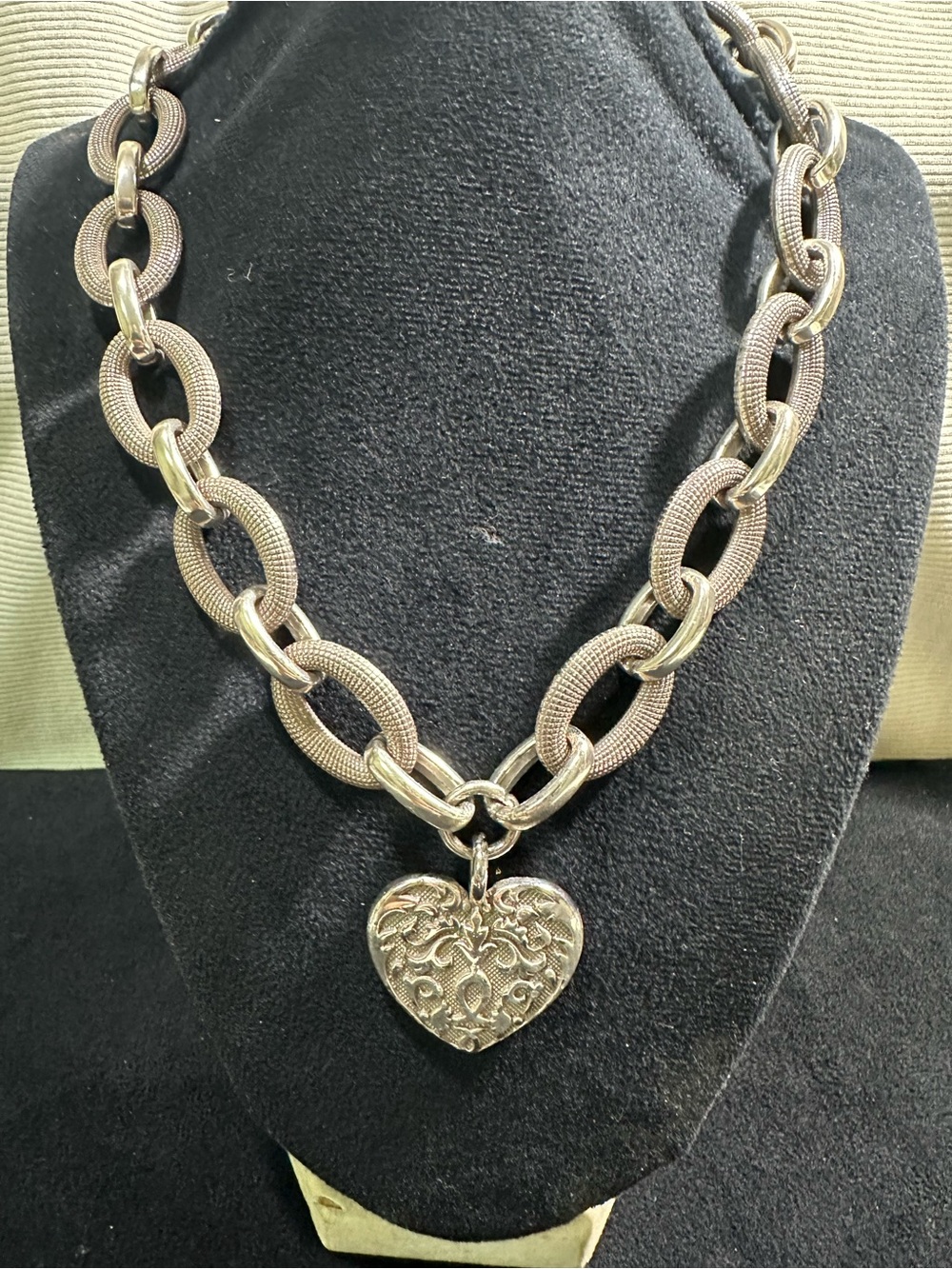 Vtg: Brighton CHUNKY Cordoba Heart Pendant Chain Link Necklace - Picture 13 of 13